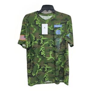 North Carolina Tar Heels (MED) UNC Nike Jordan Military Appreciation Camo Shirt